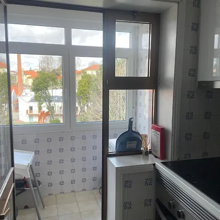 Pretty Flat With Terrace, Air Cond, Free Parking, By With Lda