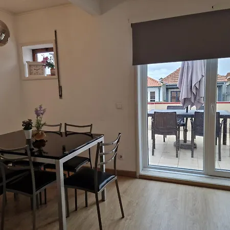Pretty Flat With Terrace, Air Cond, Free Parking, By With Lda * Porto
