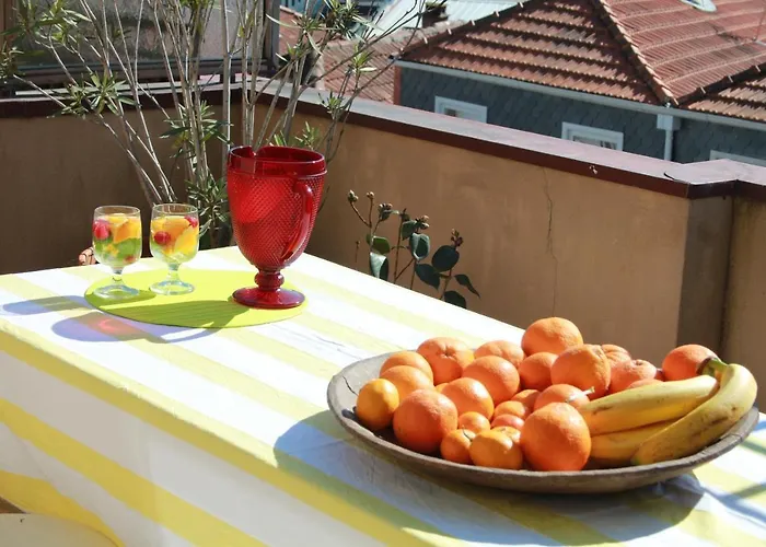 Pretty Flat With Terrace, Air Cond, Free Parking, By With Lda *