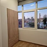 Pretty Flat With Terrace, Air Cond, Free Parking, By With Lda *