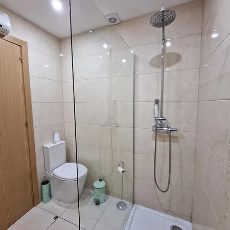 Апартаменты Pretty Flat With Terrace, Air Cond, Free Parking, By With Lda