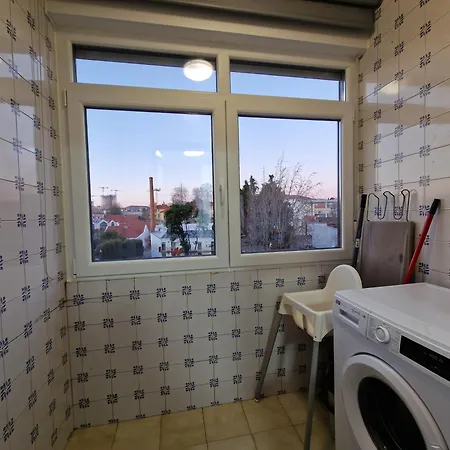 Pretty Flat With Terrace, Air Cond, Free Parking, By With Lda Lejlighed *