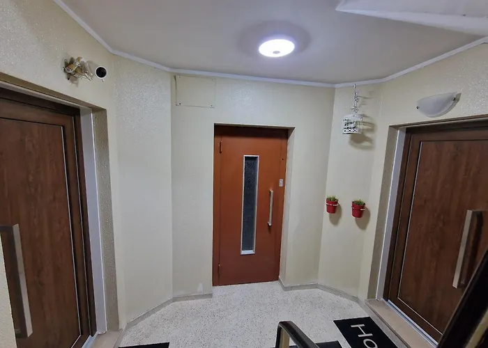 Appartamento Pretty Flat With Terrace, Air Cond, Free Parking, By With Lda *